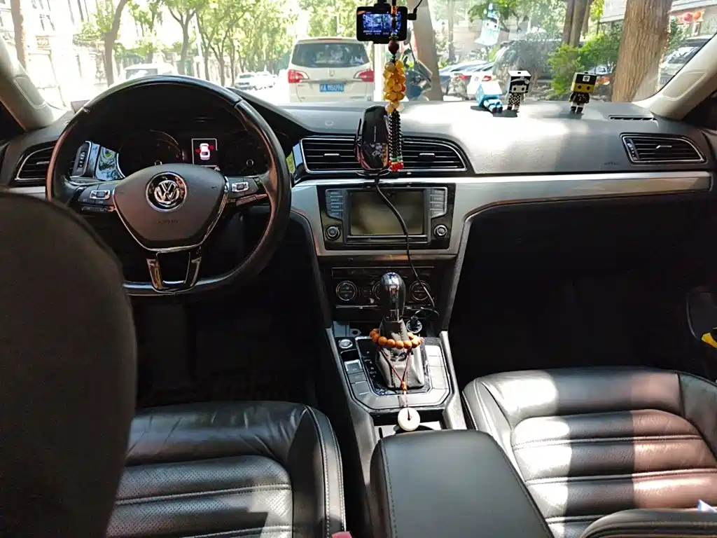 Volkswagen Lamando — миниатюра 10