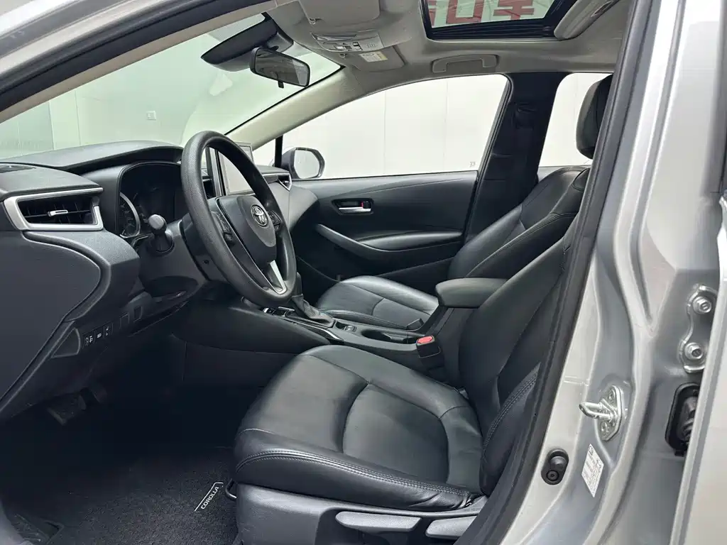 Toyota Corolla — миниатюра 4