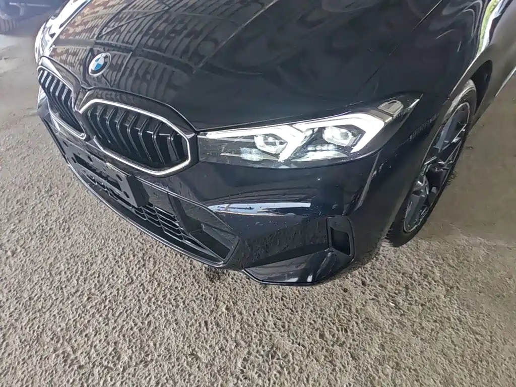 BMW 3 Series — миниатюра 24