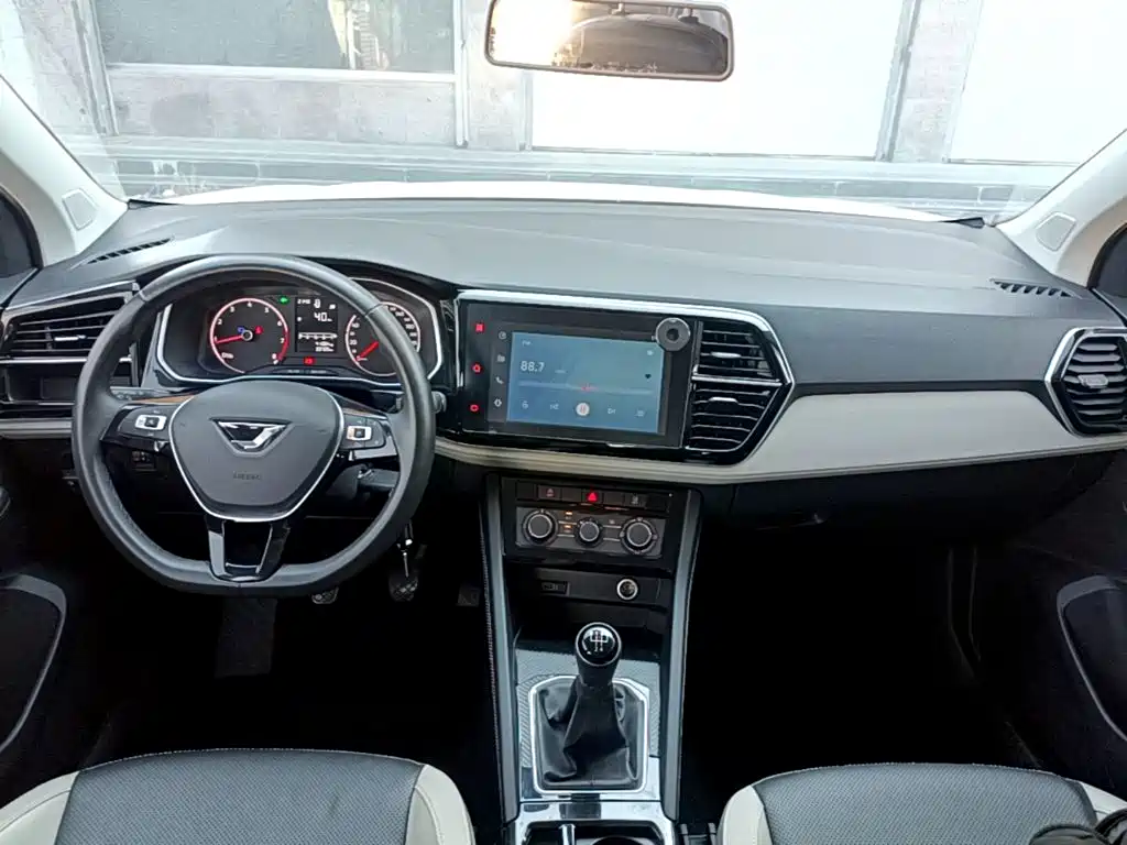 Jetta VS5 — миниатюра 10