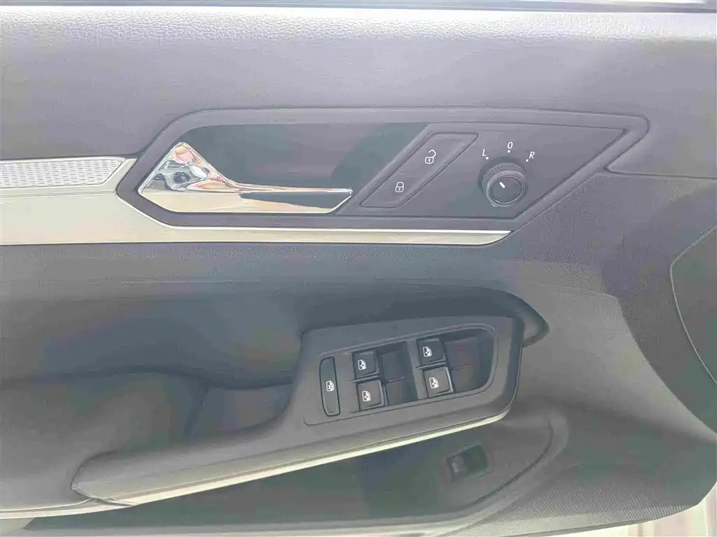 Volkswagen Lamando — миниатюра 13