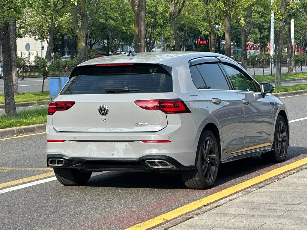 Volkswagen Golf — миниатюра 11