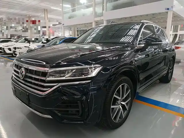 VOLKSWAGEN TOUAREG 2020