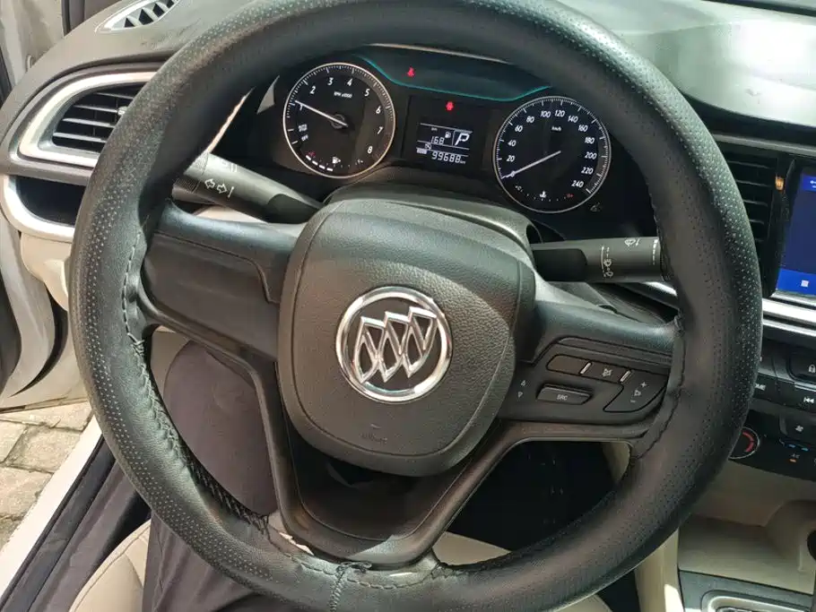 Buick Excelle — миниатюра 15