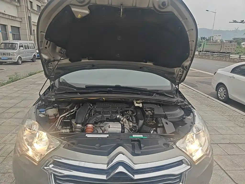Citroen C4L — миниатюра 20