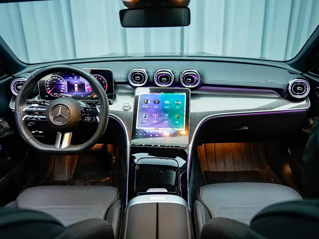 Mercedes-Benz C-Class — миниатюра 10