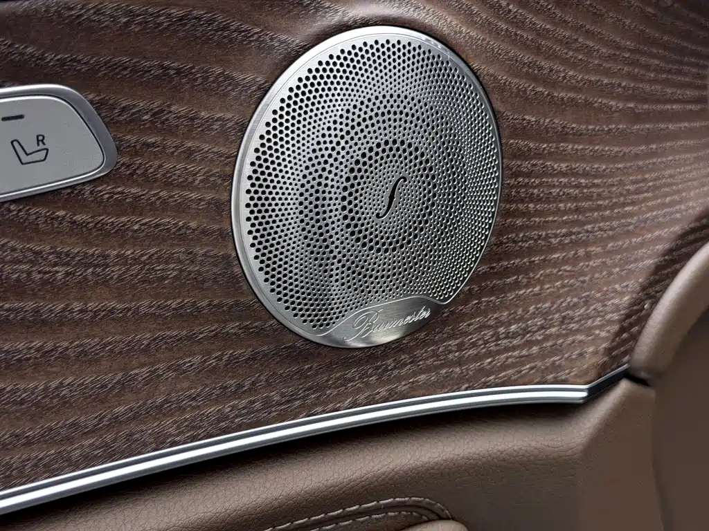 Mercedes-Benz E-Class — миниатюра 35