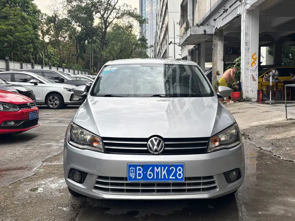 Volkswagen Jetta — миниатюра 2