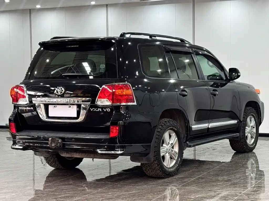 Toyota Land Cruiser — миниатюра 4