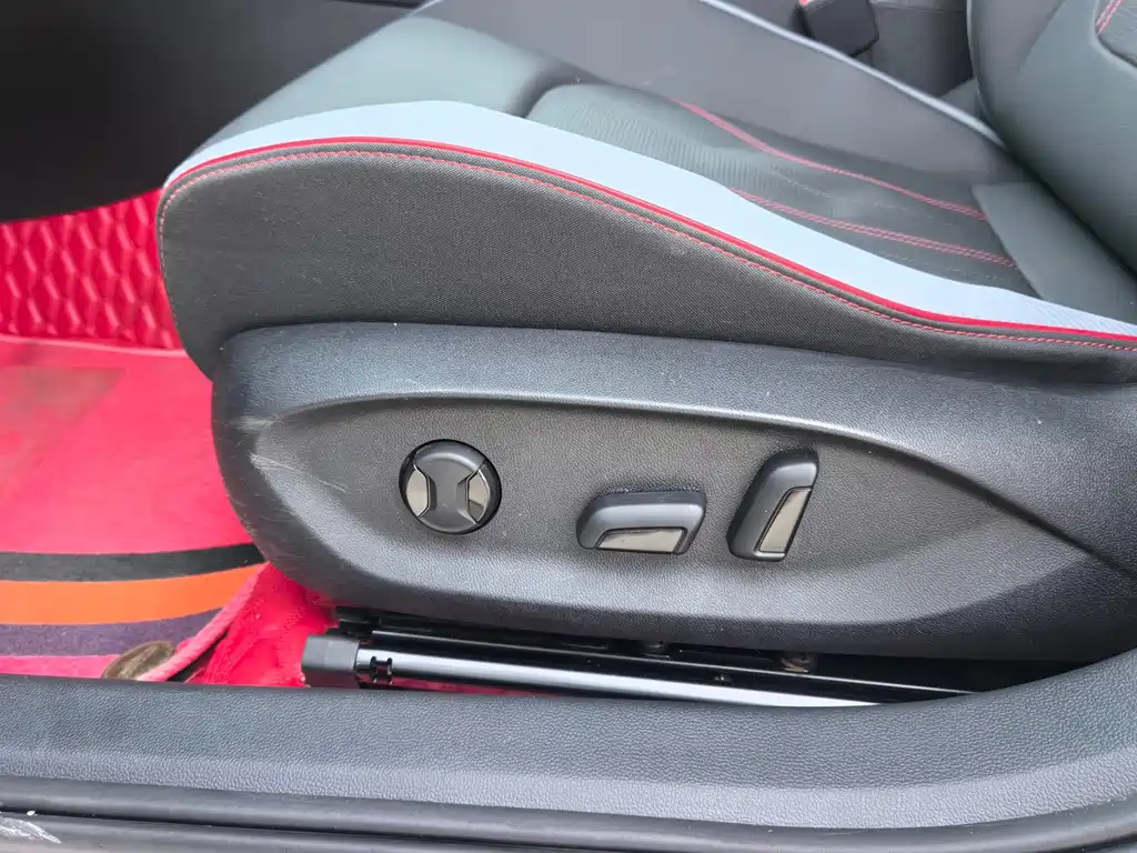 Volkswagen Lamando — миниатюра 12