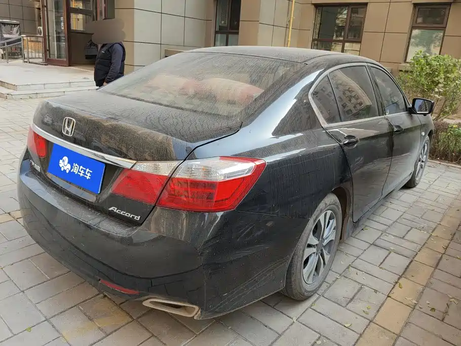 Honda Accord — миниатюра 3