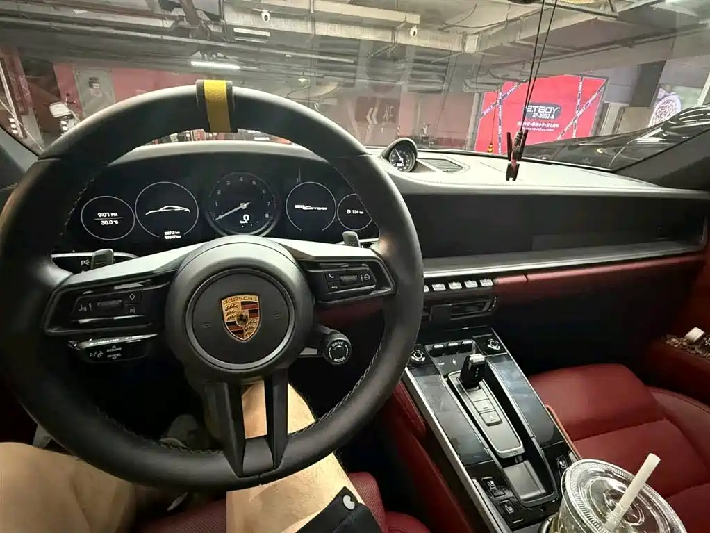 Porsche 911 2022 Carrera 3.0T