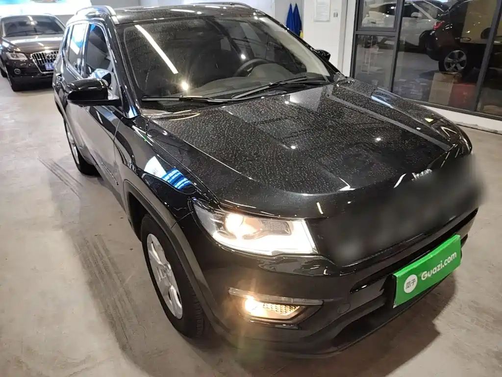 Jeep Compass — миниатюра 4