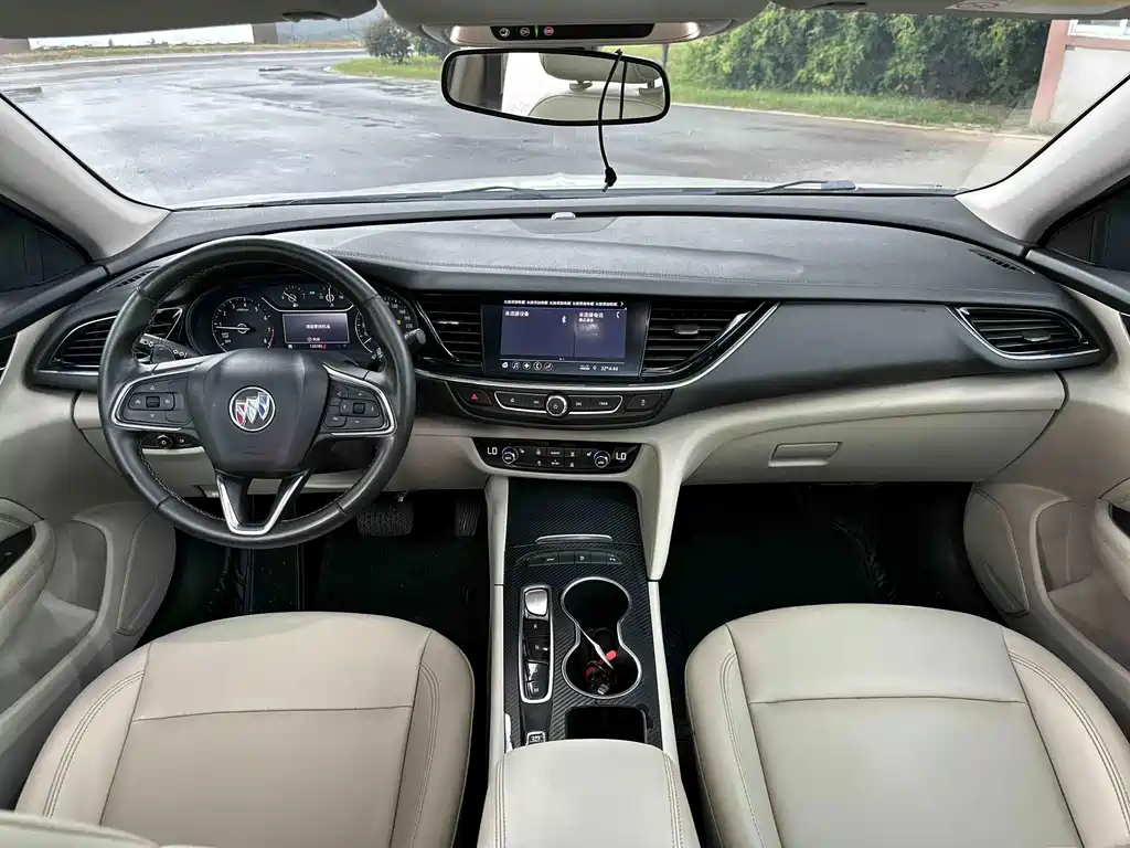 Buick Regal — миниатюра 7