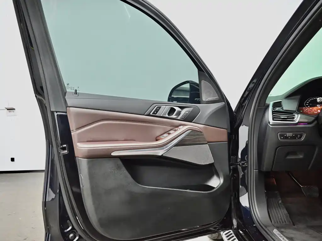 BMW X5 — миниатюра 20