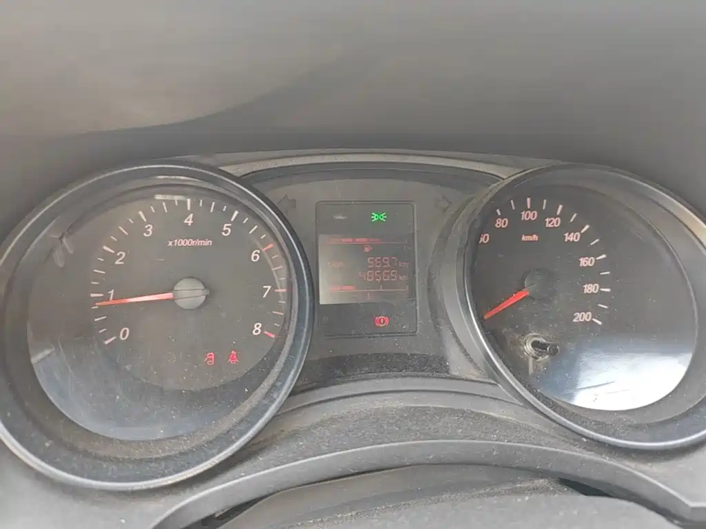 Wuling Hongguang — миниатюра 12