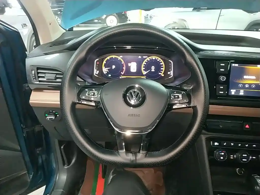 Volkswagen Tharu — миниатюра 11