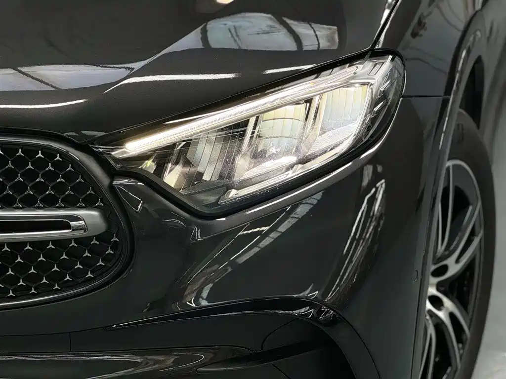 Mercedes-Benz GLC 2024 GLC 260 L 4MATIC Luxury 5 мест