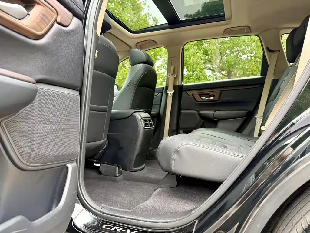 Honda CR-V — миниатюра 6
