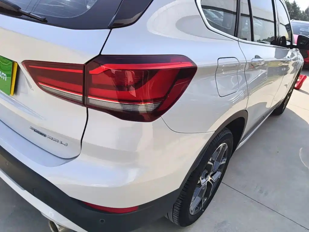 BMW X1 — миниатюра 8