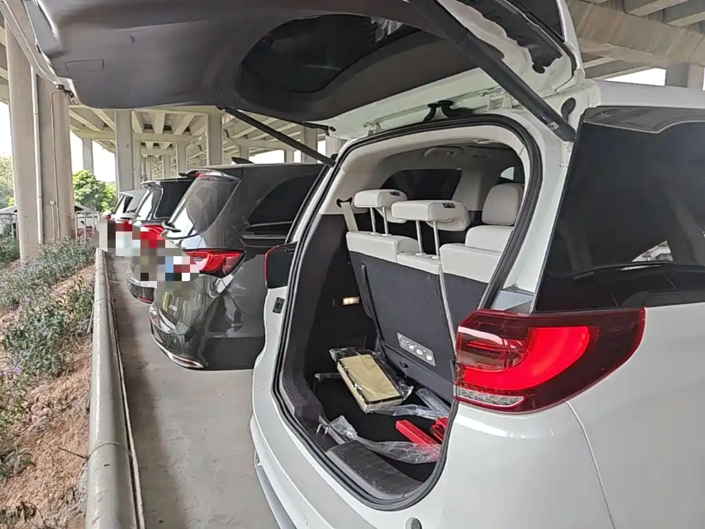 GAC Motor Trumpchi M8 — миниатюра 19