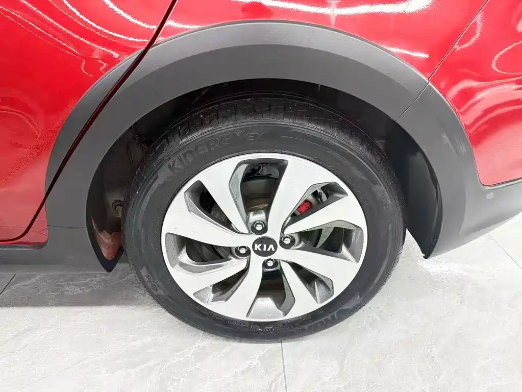Kia KX Cross — миниатюра 20