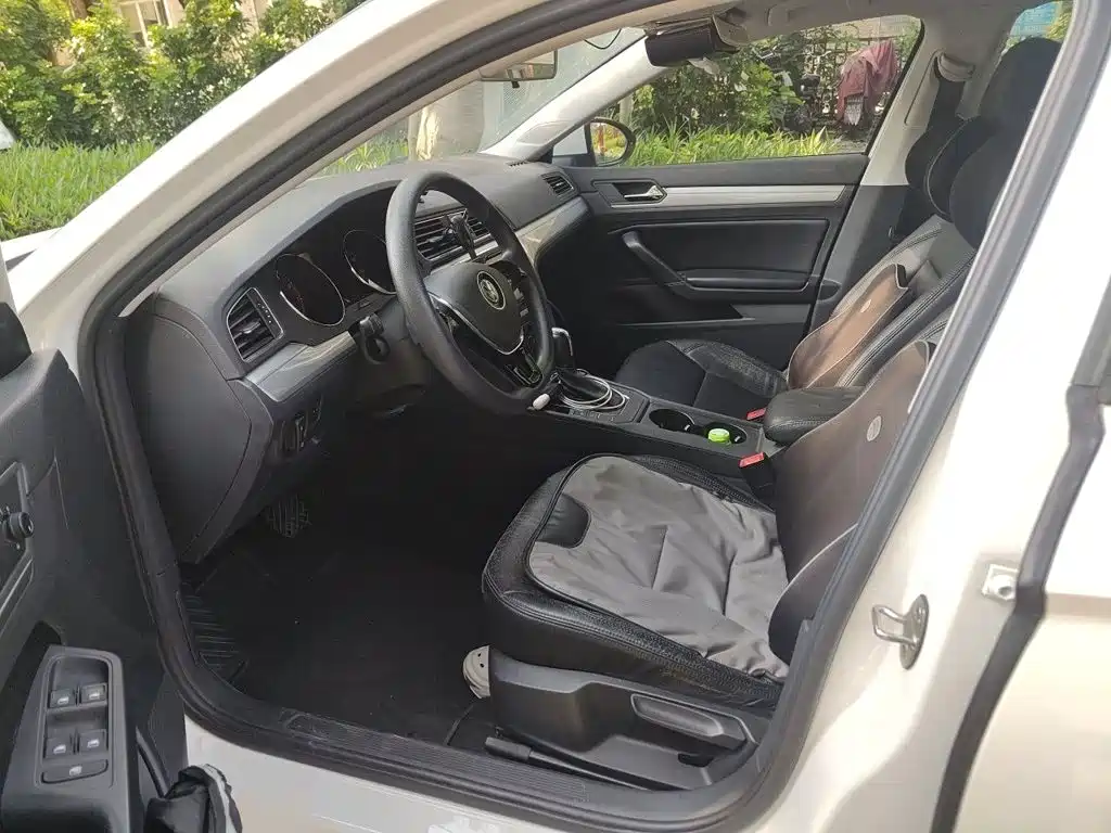 Volkswagen Lamando — миниатюра 8