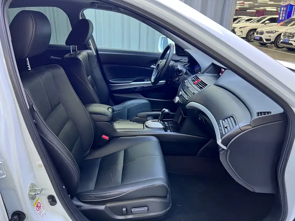 Honda Crosstour — миниатюра 14