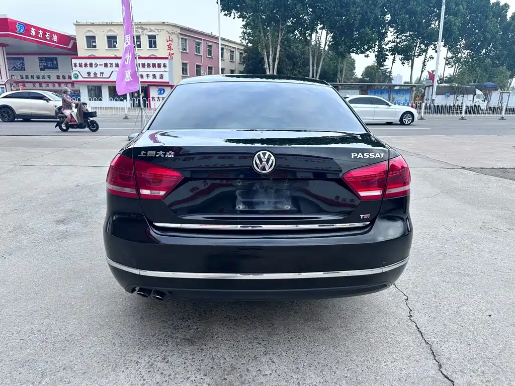 Volkswagen Passat — миниатюра 8
