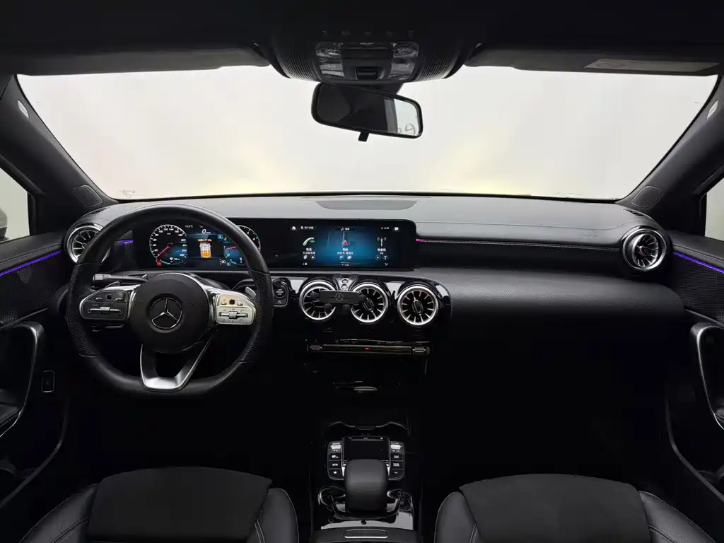 MERCEDES-BENZ A CLASS