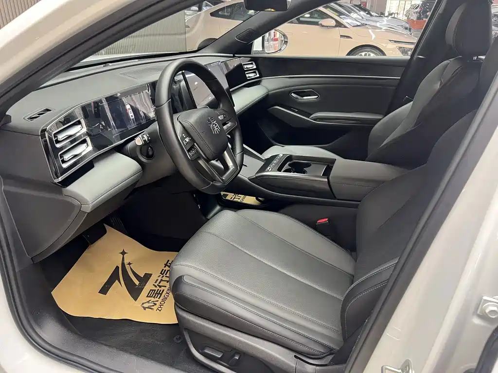 BYD Qin L — миниатюра 19