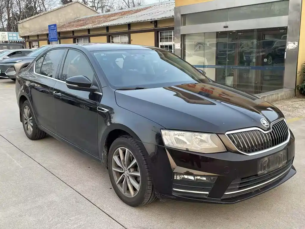 SKODA OCTAVIA