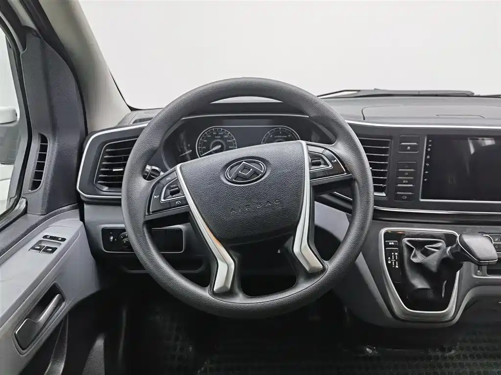 SAIC MAXUS XINTU V80