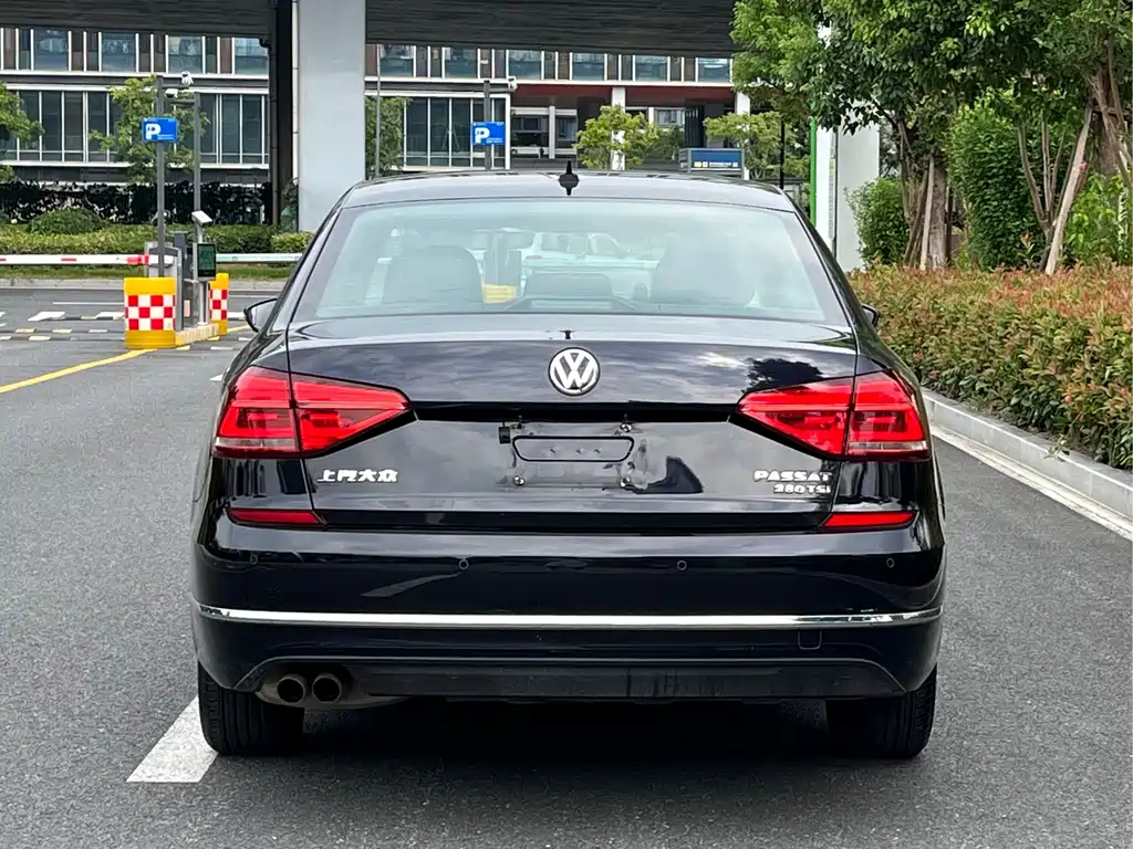 Volkswagen Passat — миниатюра 5