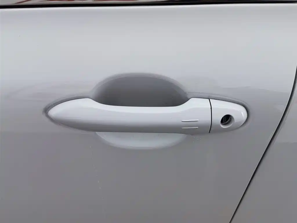 GEELY AUTOMOBILE EMGRAND GS