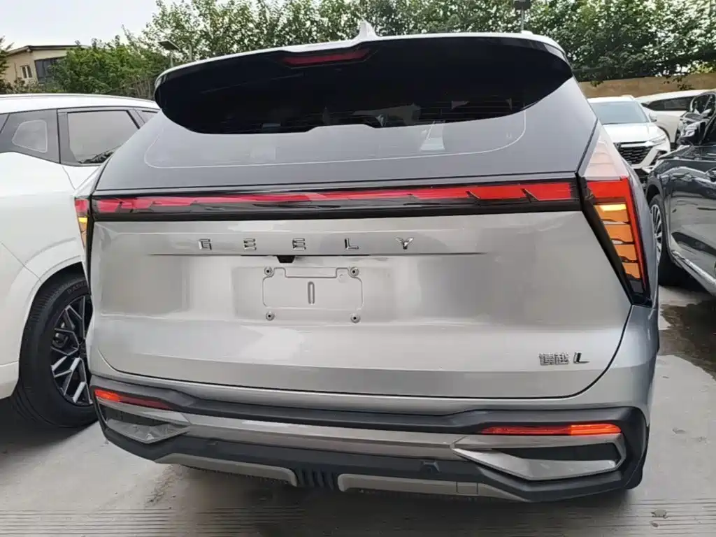 Geely Boyue L — миниатюра 6