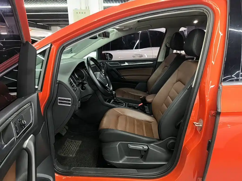 Volkswagen Golf Sportsvan — миниатюра 15