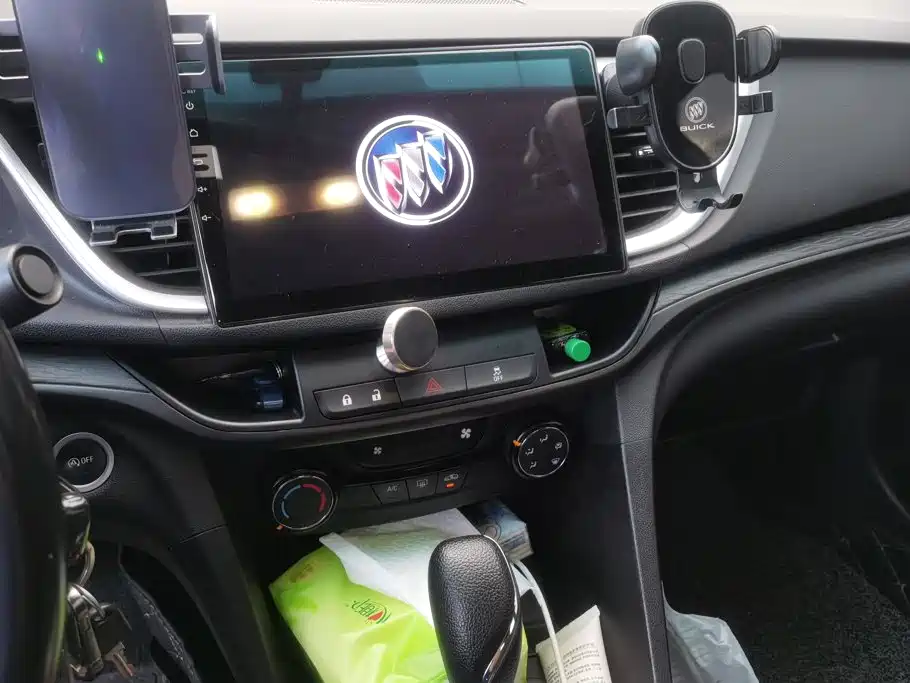 Buick Excelle — миниатюра 13