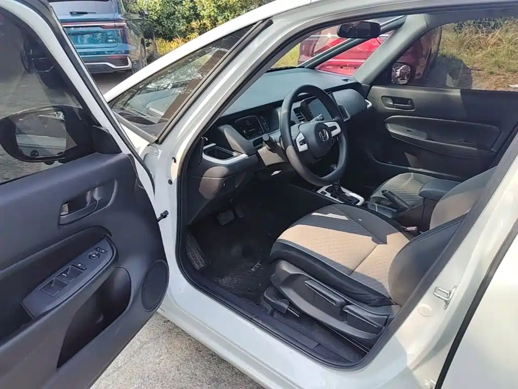 Honda Fit — миниатюра 18