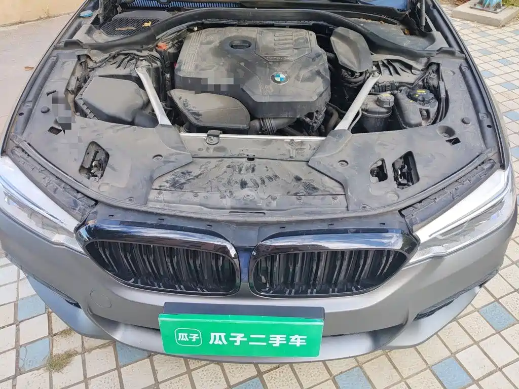 BMW 5 Series (Import) — миниатюра 21