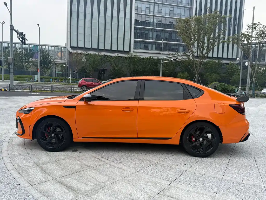 MG MG6 — миниатюра 14