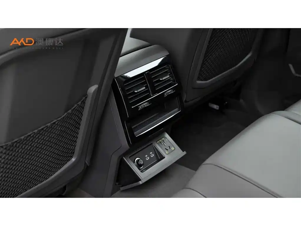 Volkswagen Touareg 2022 3.0TSI Sport