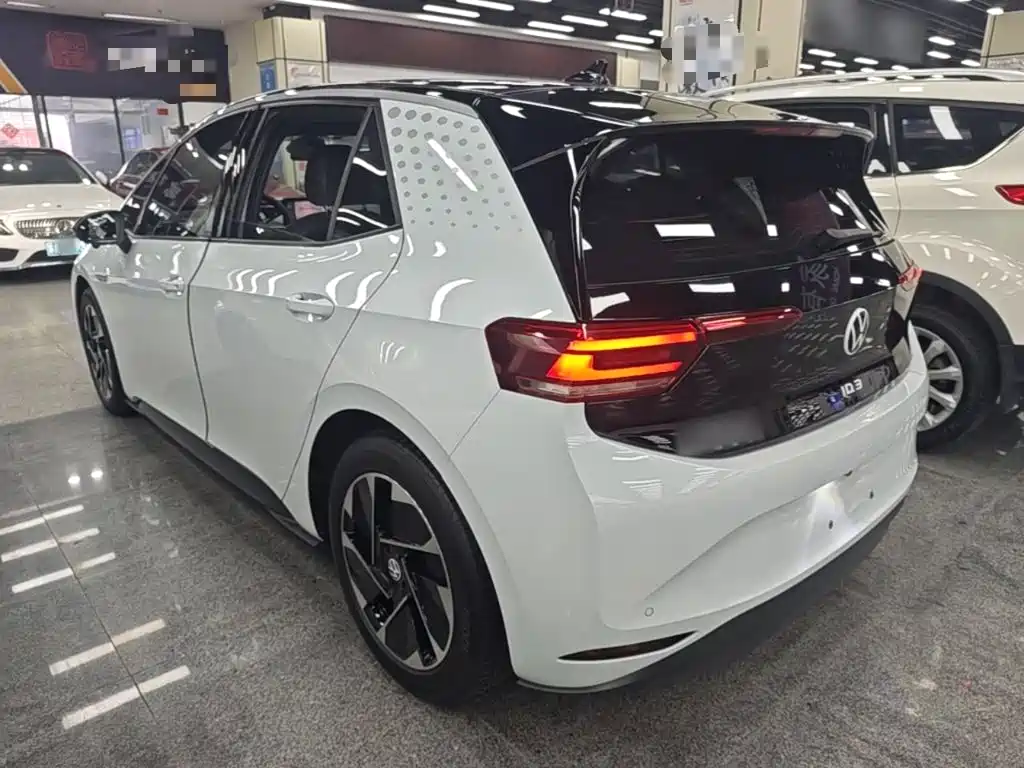 Volkswagen ID.3 — миниатюра 5