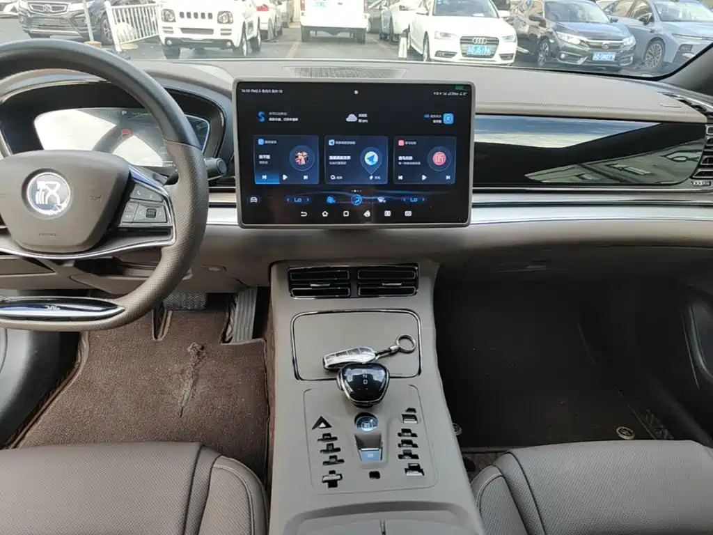 BYD Han — миниатюра 13