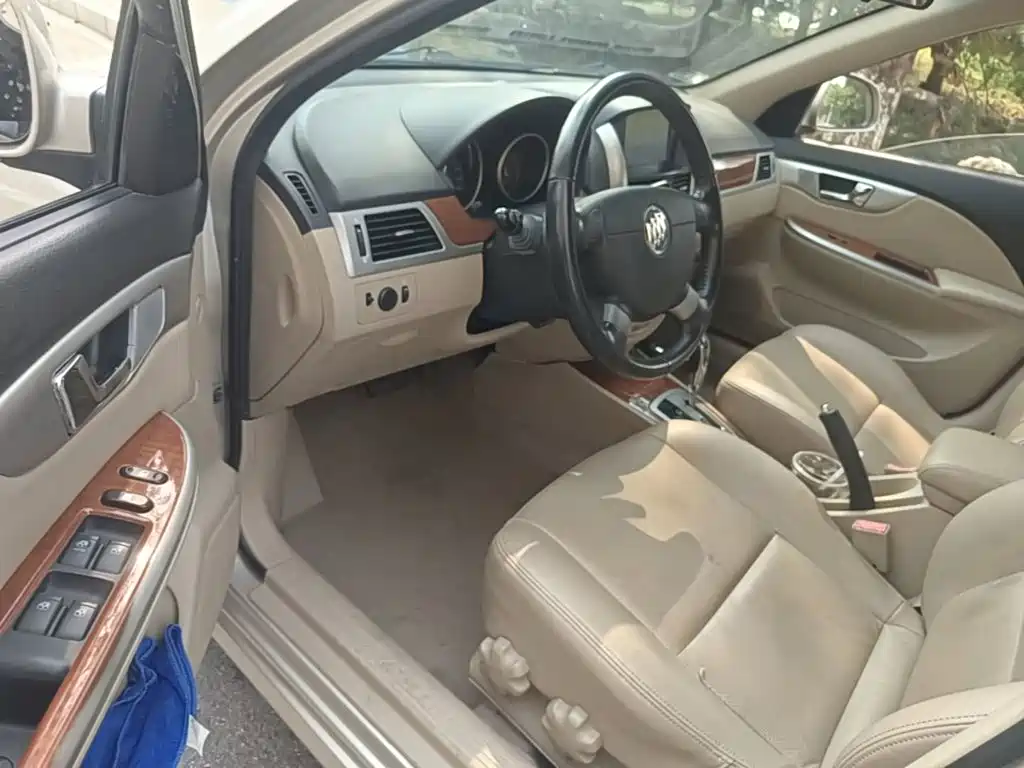 Buick Excelle — миниатюра 16