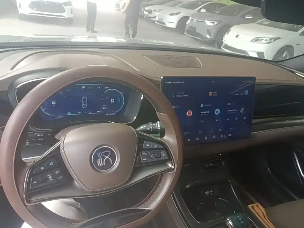 BYD Han — миниатюра 10