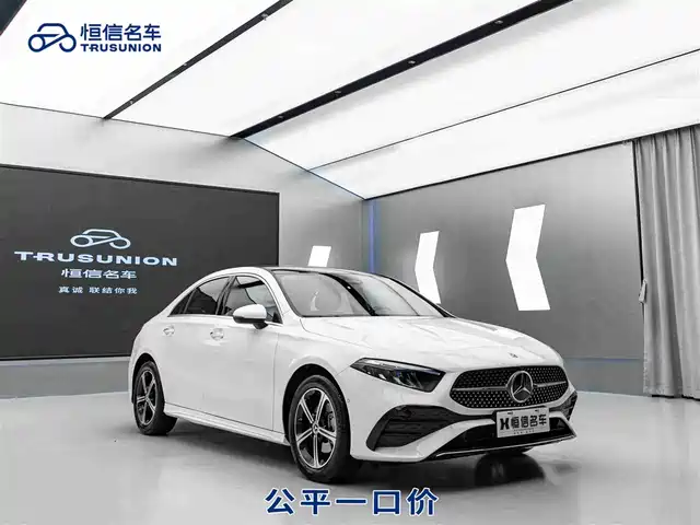 MERCEDES-BENZ A CLASS 2025