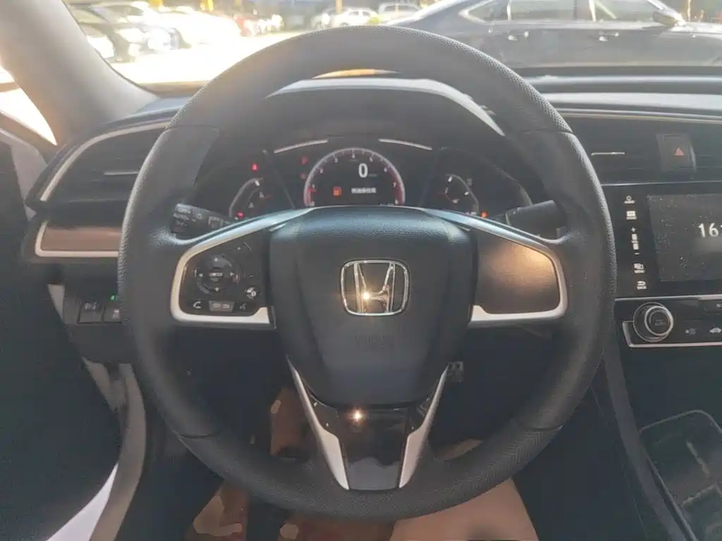 Honda Civic — миниатюра 11