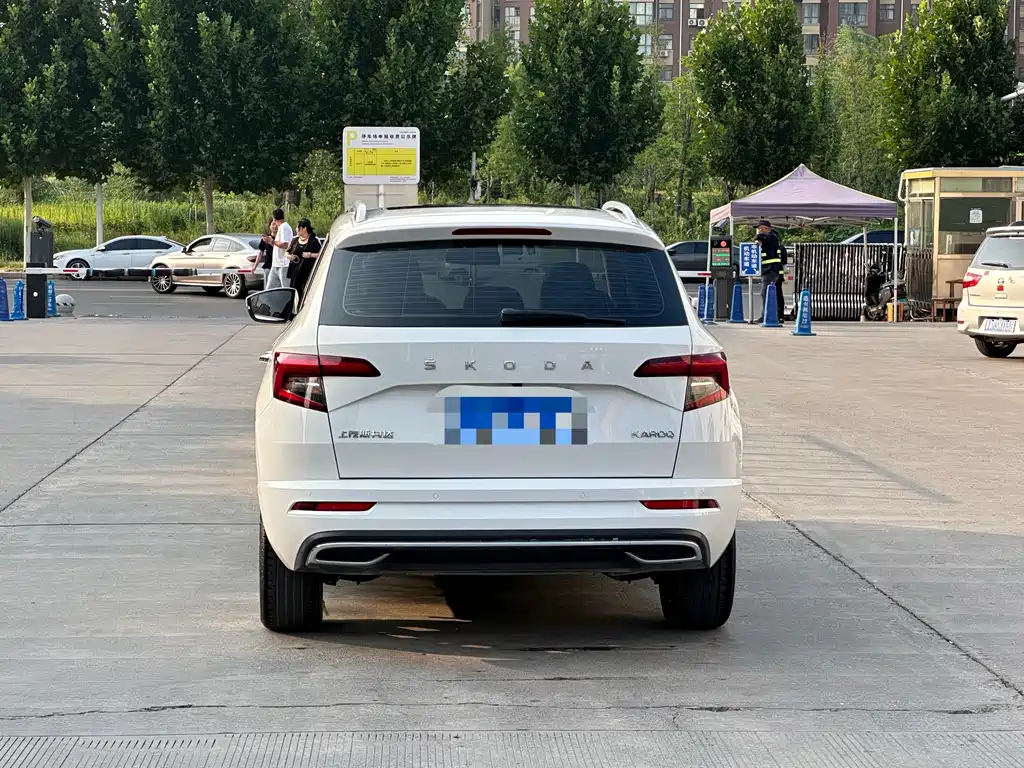 Skoda Karoq — миниатюра 3
