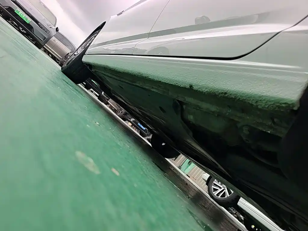 Volkswagen Sagitar — миниатюра 22